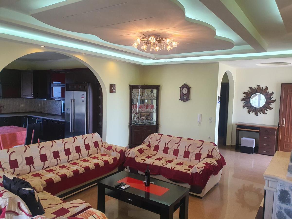 Mihal Suites Saranda Kültér fotó