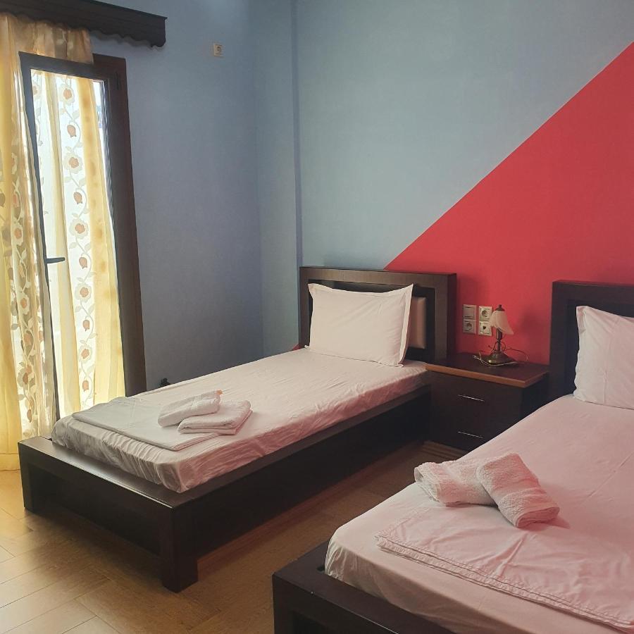 Mihal Suites Saranda Kültér fotó
