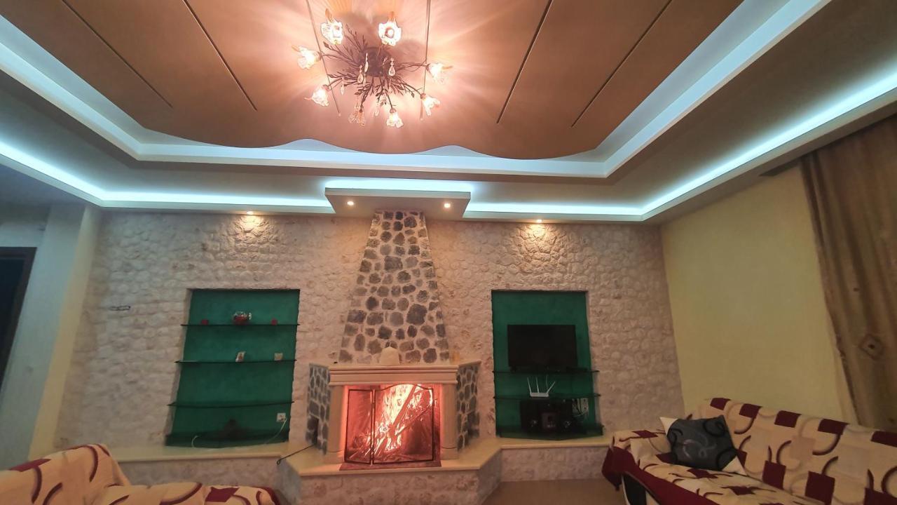 Mihal Suites Saranda Kültér fotó