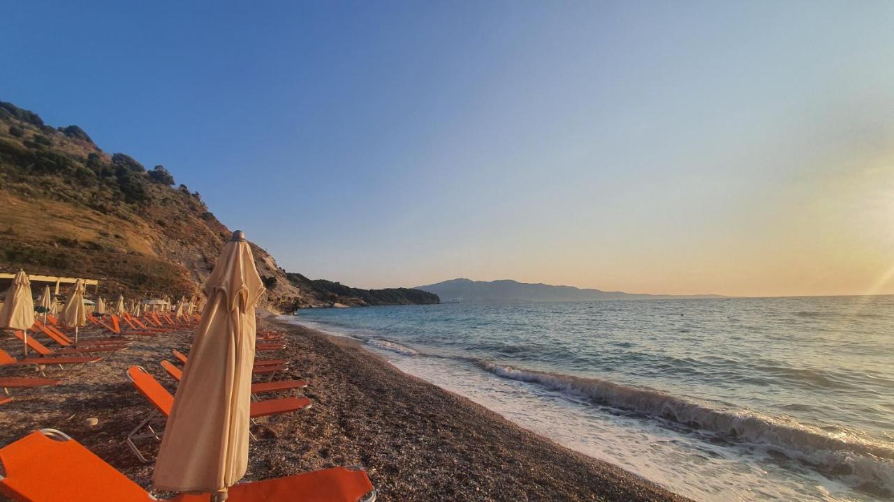 Mihal Suites Saranda Kültér fotó