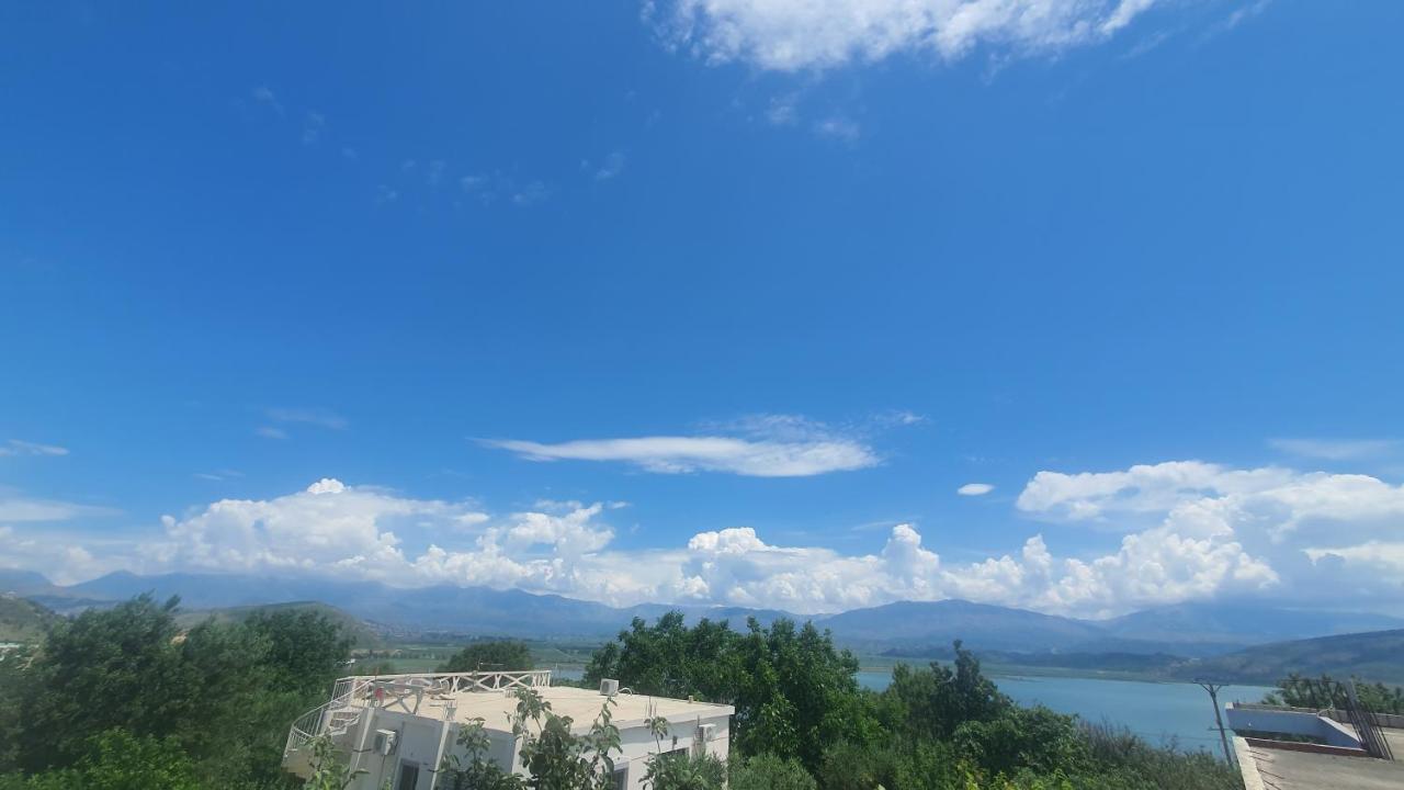Mihal Suites Saranda Kültér fotó