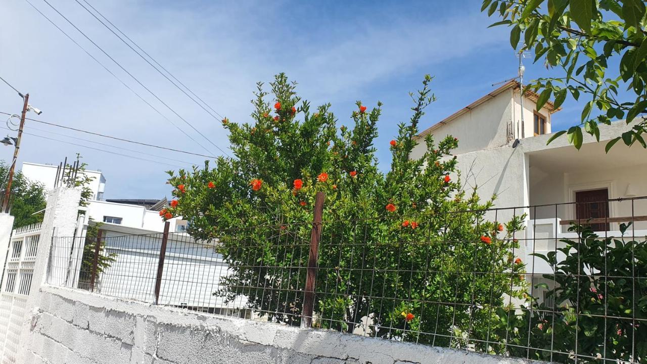 Mihal Suites Saranda Kültér fotó