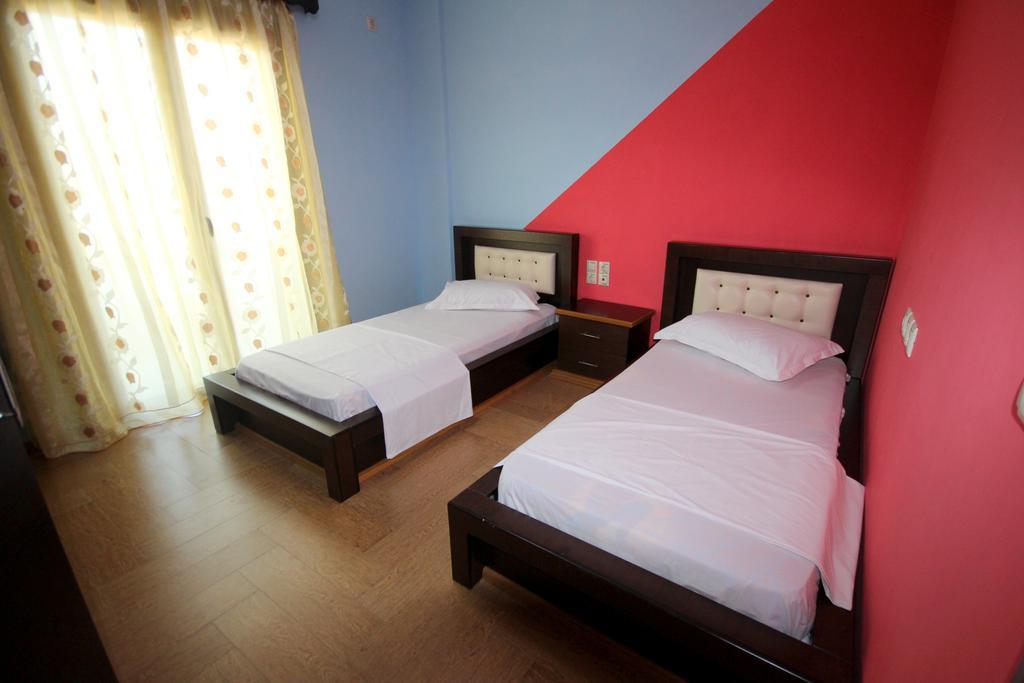 Mihal Suites Saranda Kültér fotó