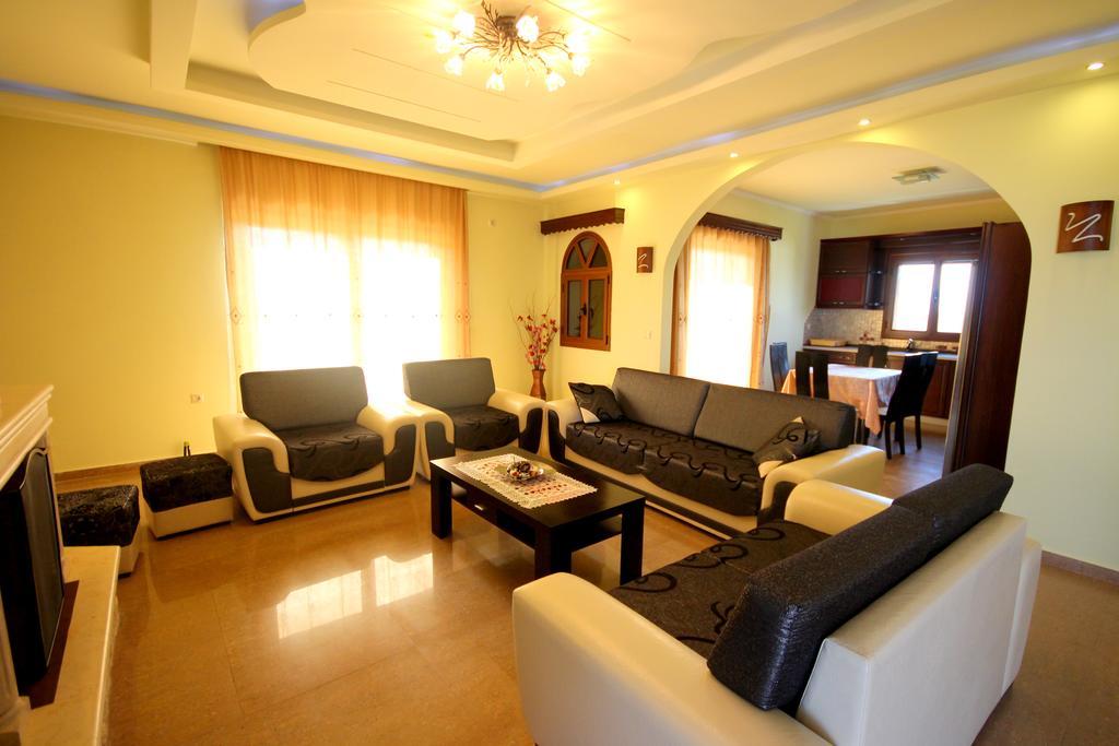 Mihal Suites Saranda Kültér fotó