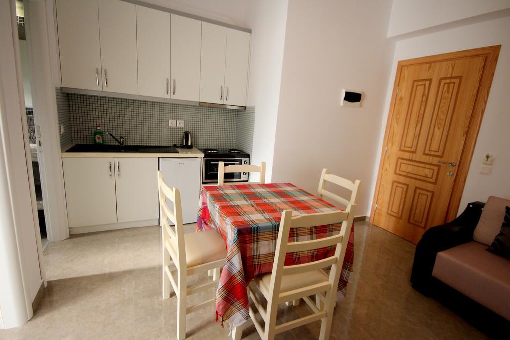 Mihal Suites Saranda Kültér fotó